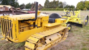 1934-39 Caterpillar Twenty-Two with an Ancient Grader in Wanaka | Otago | New Zealand | 4K