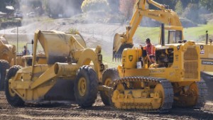Caterpillar D9 Series D Bulldozer and Towed Scraper working | Otago | New Zealand | 4K