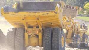 Old Caterpillar 992B Wheel Loader and CAT 769B Haul Truck working | Otago | New Zealand | 4K