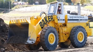 International Pay Loader 560 working - Wheels at Wanaka 2023 | Otago | New Zealand | 4K