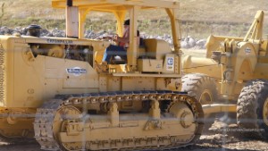 Caterpillar D8H Tractor with a CAT463 Towed Scraper | Otago | New Zealand | 4K