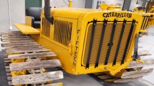 Vintage 1929-33 Caterpillar Model Fifteen Crawler Tractor