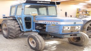 Vintage 1976-84 Leyland 272H Cab Tractor in Geraldine