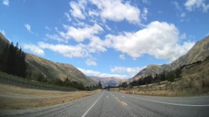 Driving from Arrow Junction to Gibbston - Road trip along SH6 | Otago | New Zealand | 4K