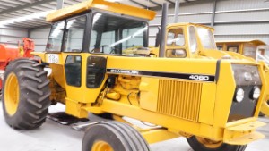 Vintage 1981 Chamberlain 4080 Tractor in Geraldine