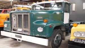 1975 International Paystar 5000 Articulated Truck