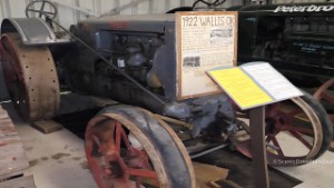 Antique 1922 Wallis OK 15-27 Tractor