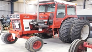 Vintage 1974 International Farmall 1568 V8 Turbo Tractor
