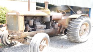 1935-40 McCormick Deering WD-40 Tractor Startup in Geraldine