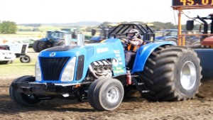 Modified Tractor with a Mitsubishi V8 Truck Motor Pulling