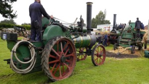 1907 Garett Traction Engine Running a Chaff Cutter