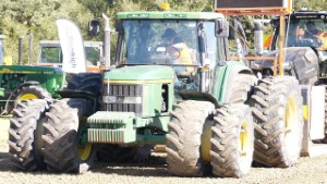 1994-97 John Deere 6900 Tractor Pulling