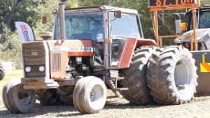 Tractor Pulling - 1988 Massey Ferguson 2680