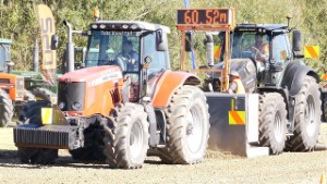 2008 Massey Ferguson 7485 Tractor Pulling