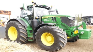 Tractor Pulling - 2023 John Deere 6R 215 in Mayfield
