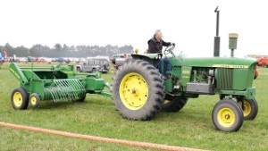 1967 John Deere 4020 Tractor and 14T Hay Baler