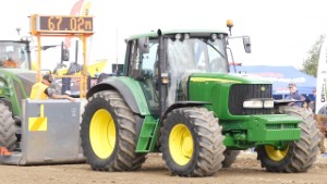 2007 John Deere 6920S Tractor Pulling in the Mayfield