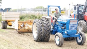 1965-76 Ford 5000 Tractor at the Edendale 2024 Crank Up