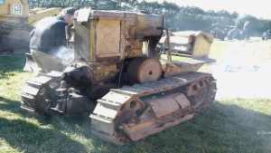 Antique 1934 H.S.C.S L25 Crawler Tractor Running