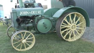 1929 John Deere Model D Tractor Startup