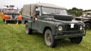 1982 Land Rover Towing a 1958 Land Rover Fire Engine