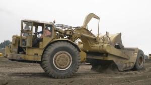 Vintage Caterpillar CAT 641 Scraper Working